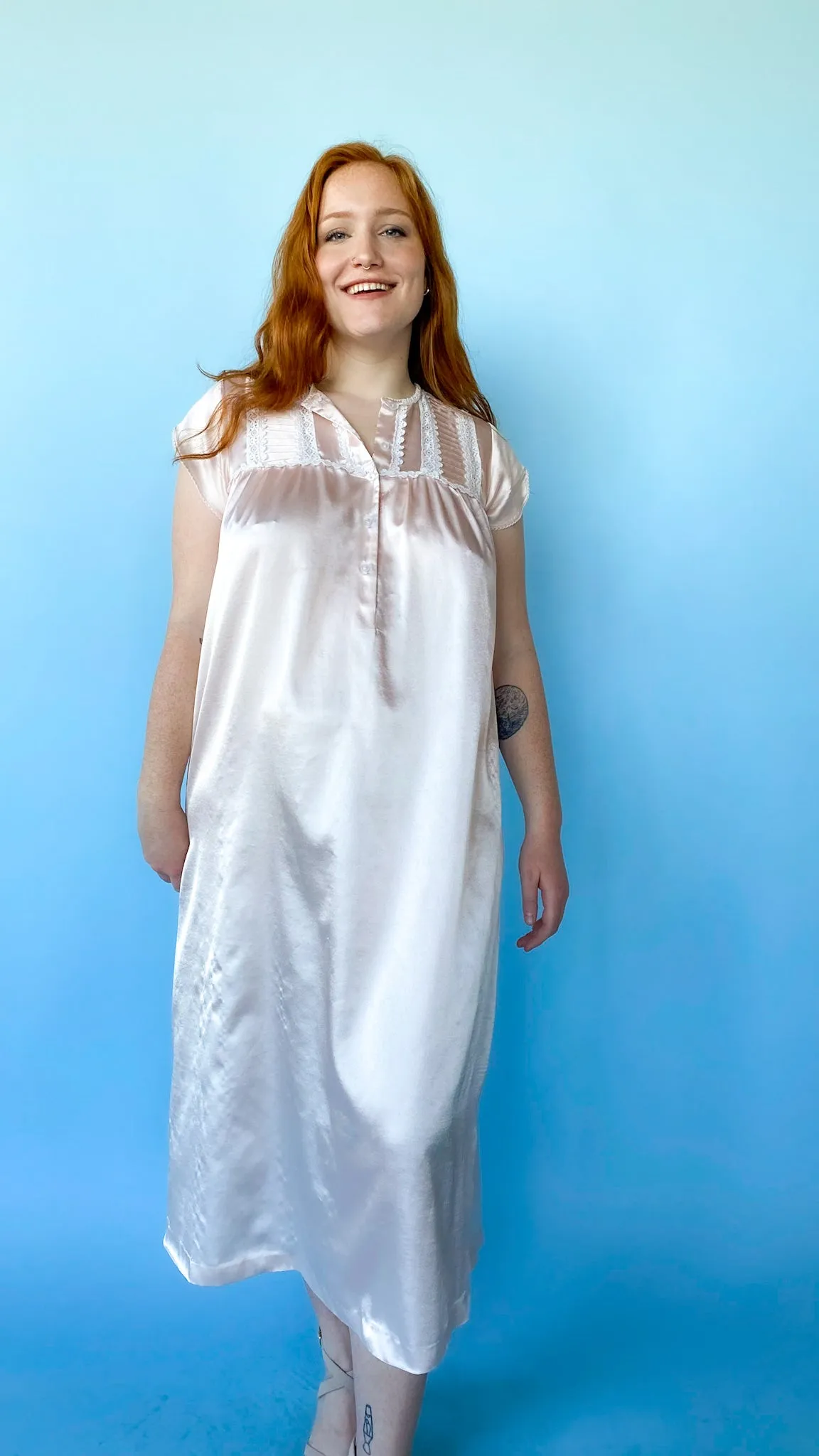 1980s Oscar de la Renta Nightgown, sz. L