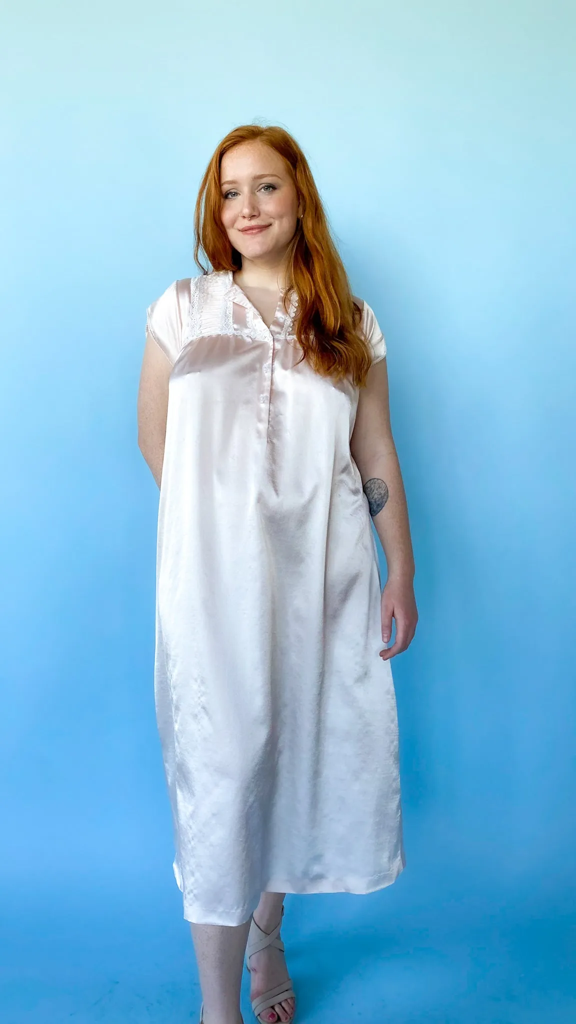 1980s Oscar de la Renta Nightgown, sz. L