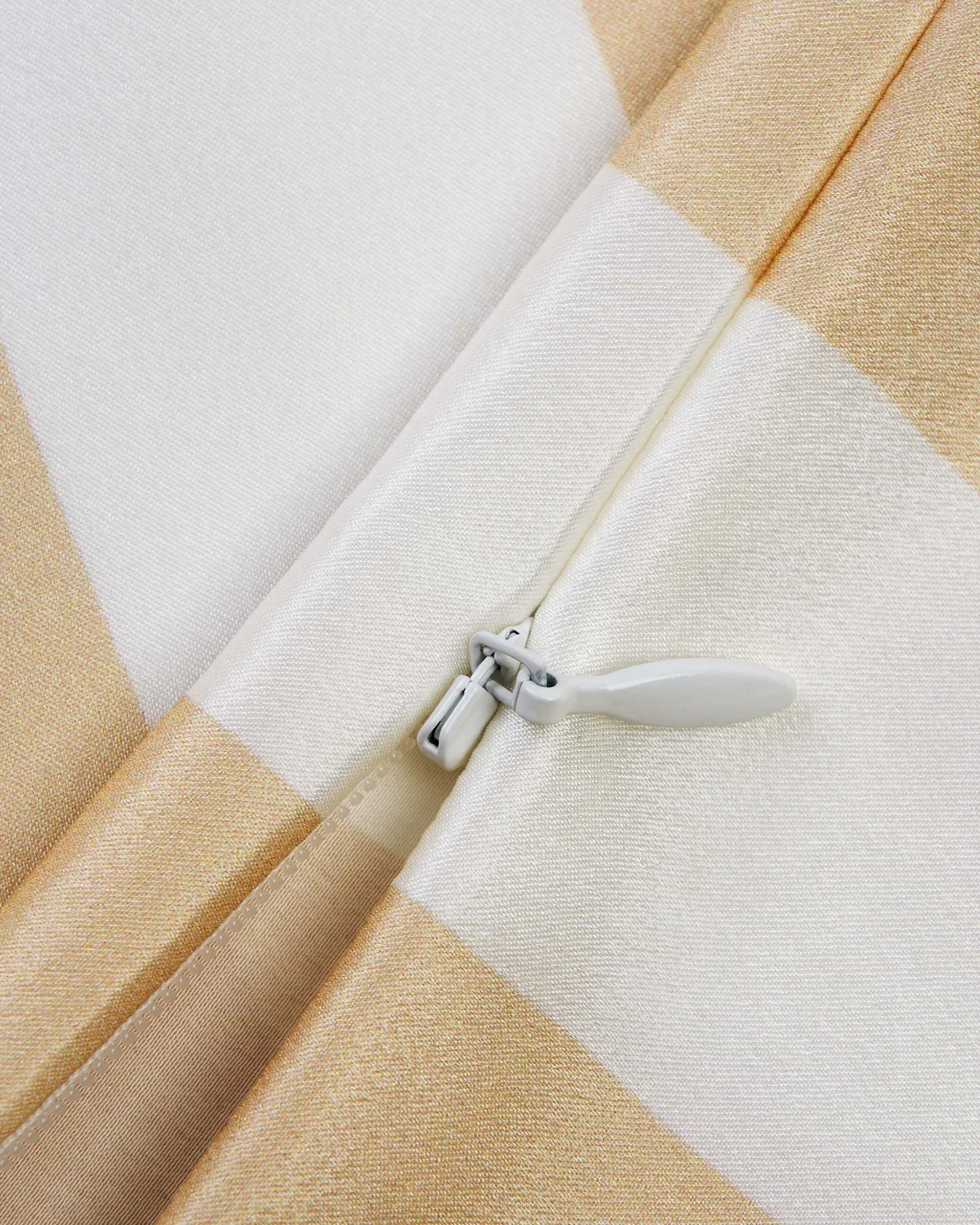 22MM Silk Pillowcases 4pcs - Zippered