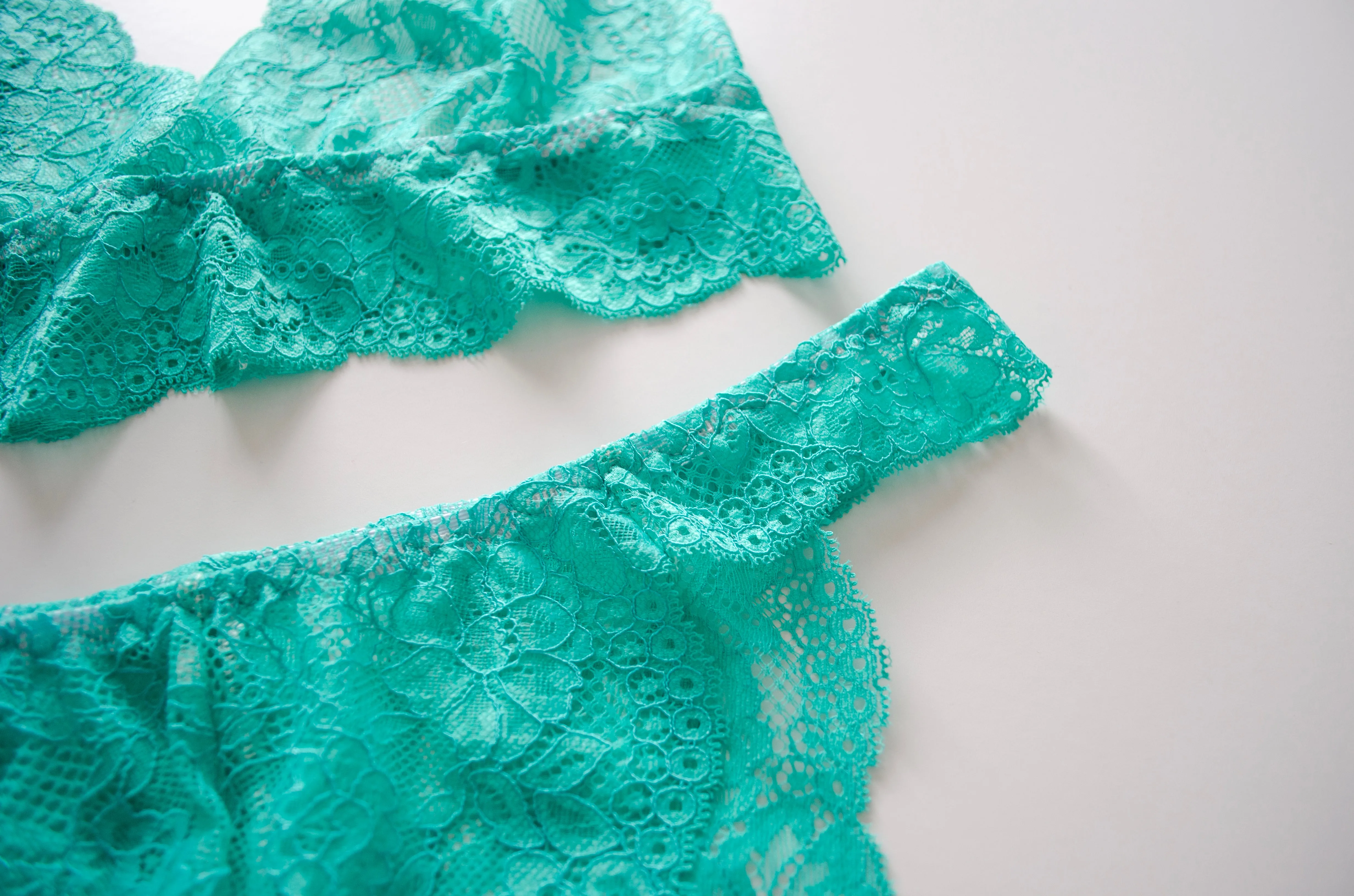 Azure Lace Set