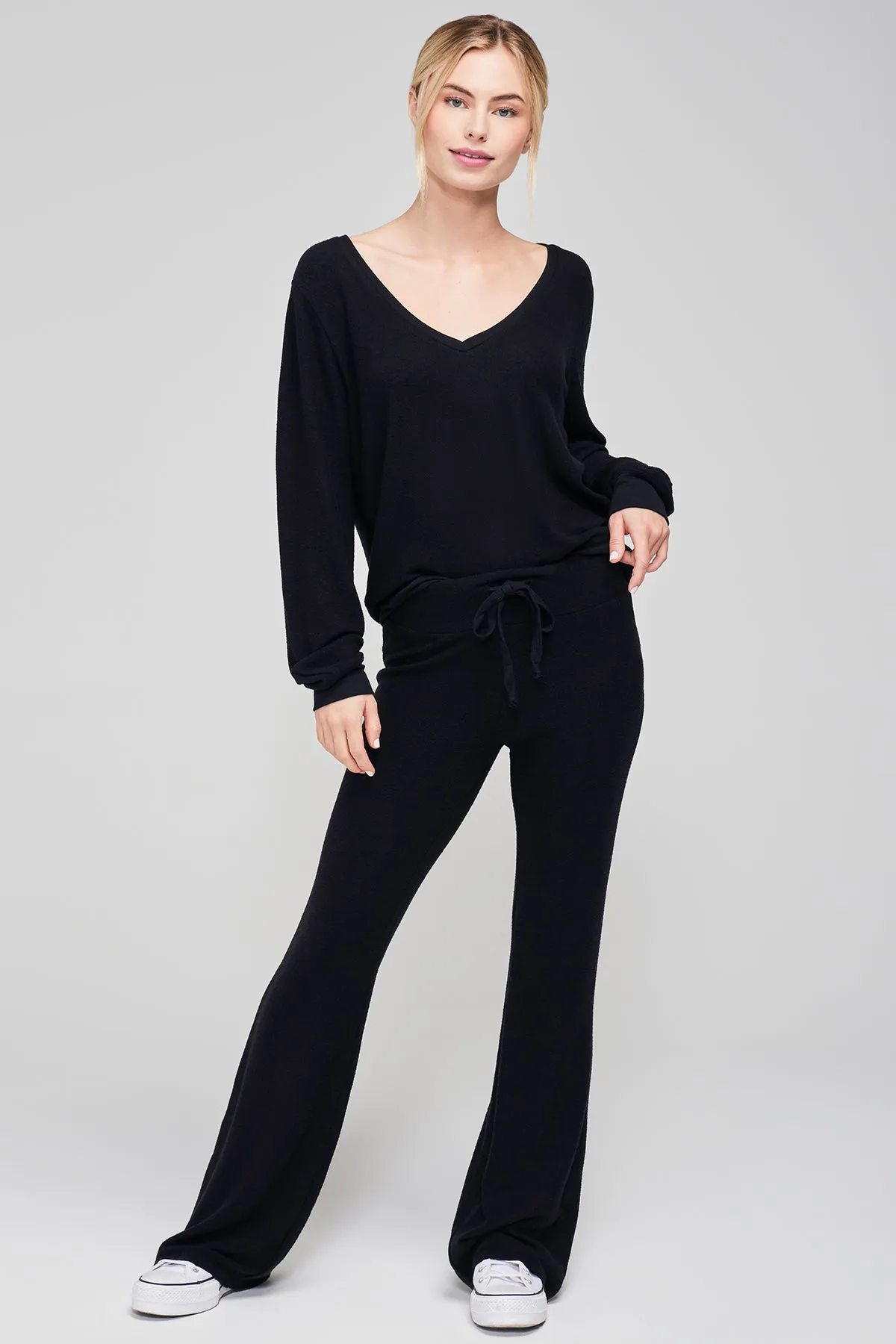 Baggy Beach Jumper Deep V | Jet Black Poly Dye