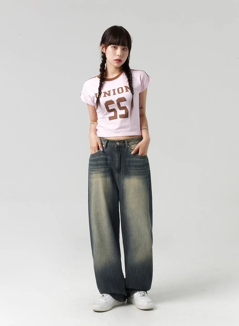 Baggy Dark-Wash Jeans CL314