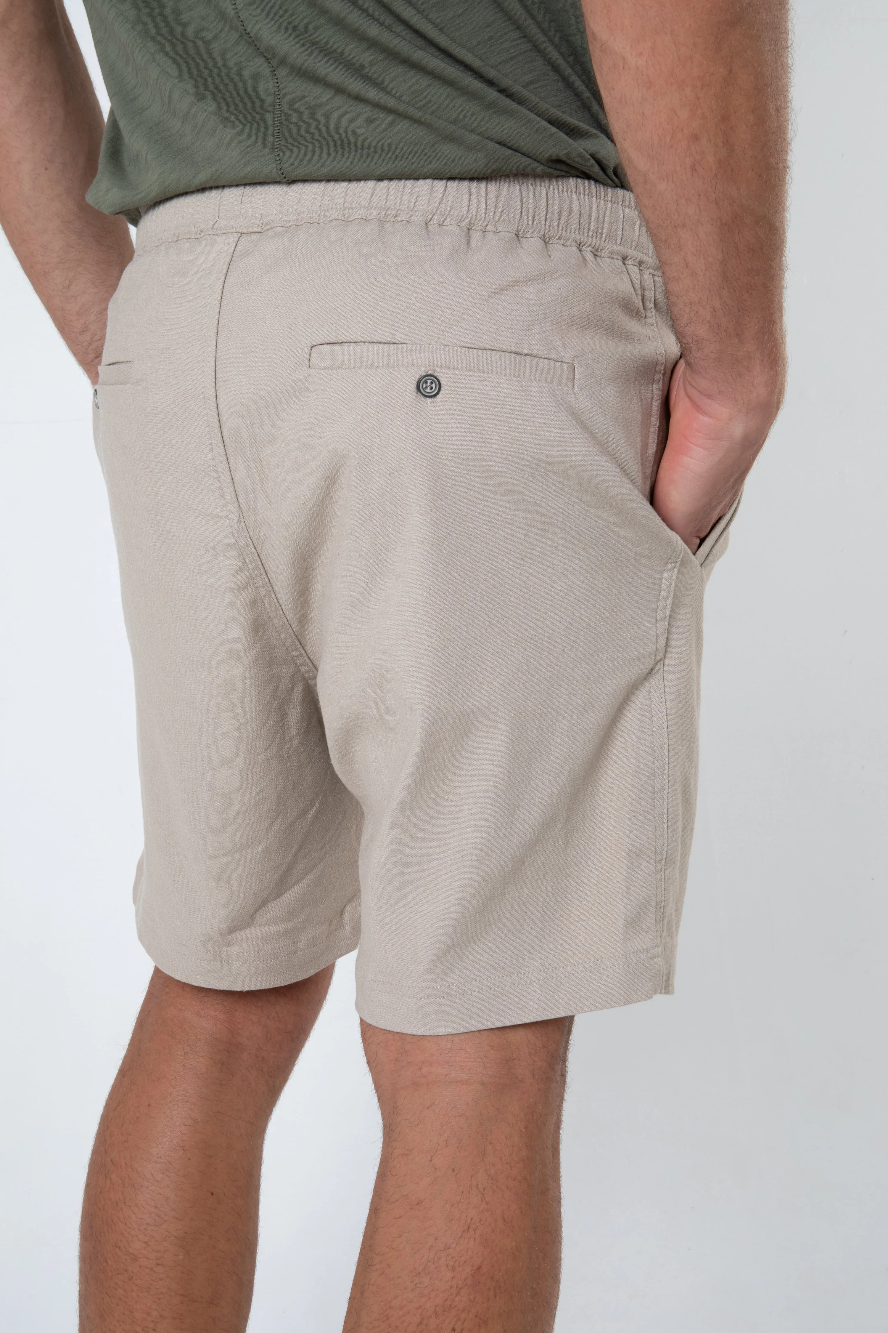 HAZARD SHORT - SAND