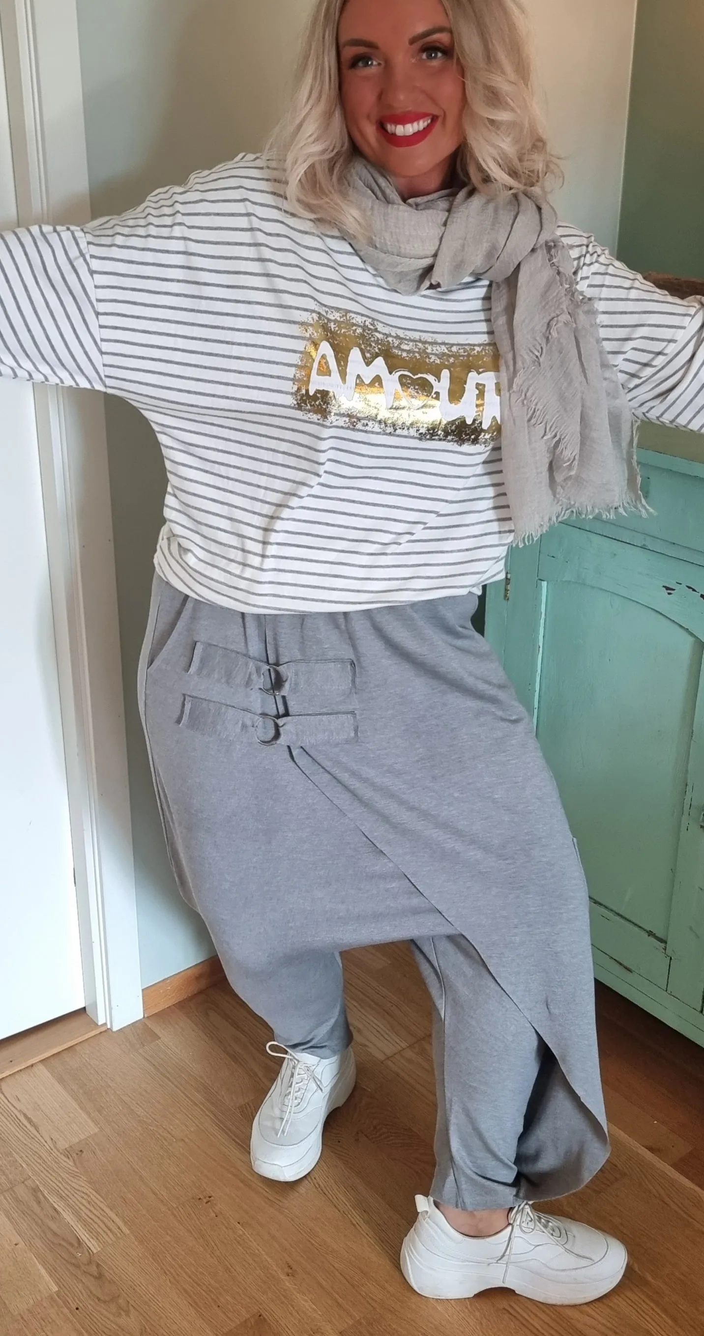 Leah Baggy Pant Grey