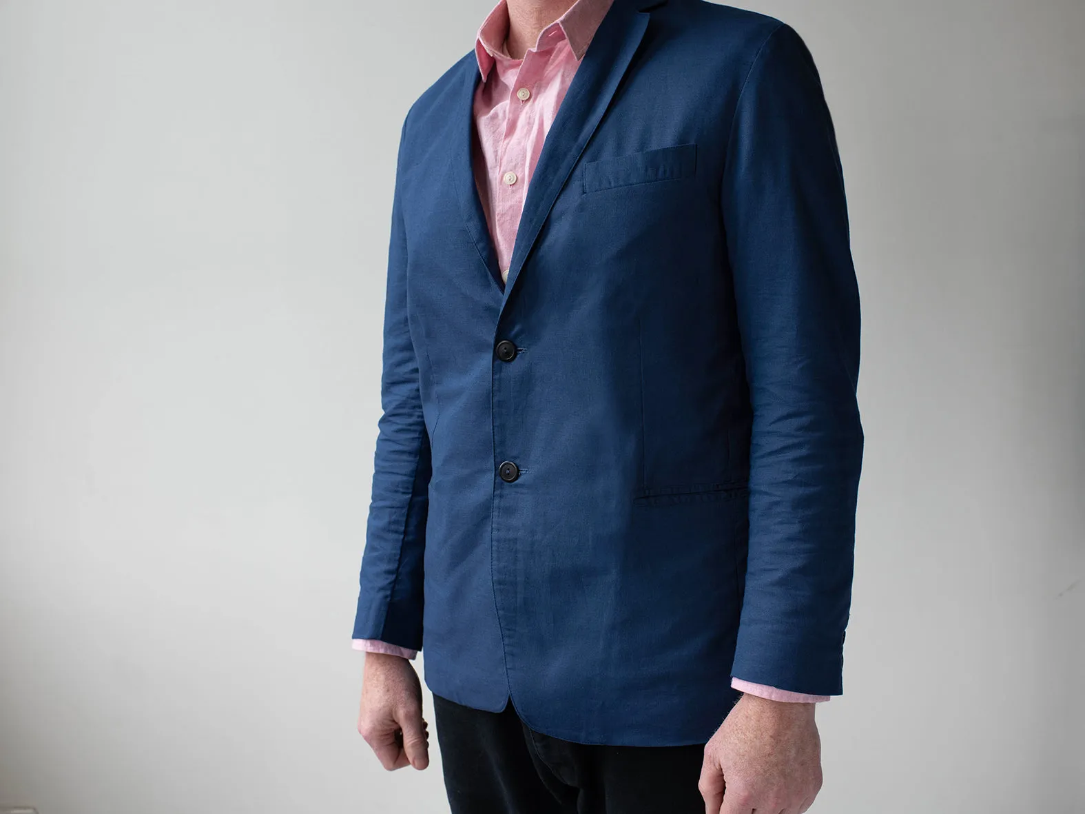 LINEN BLAZER. BLUE.