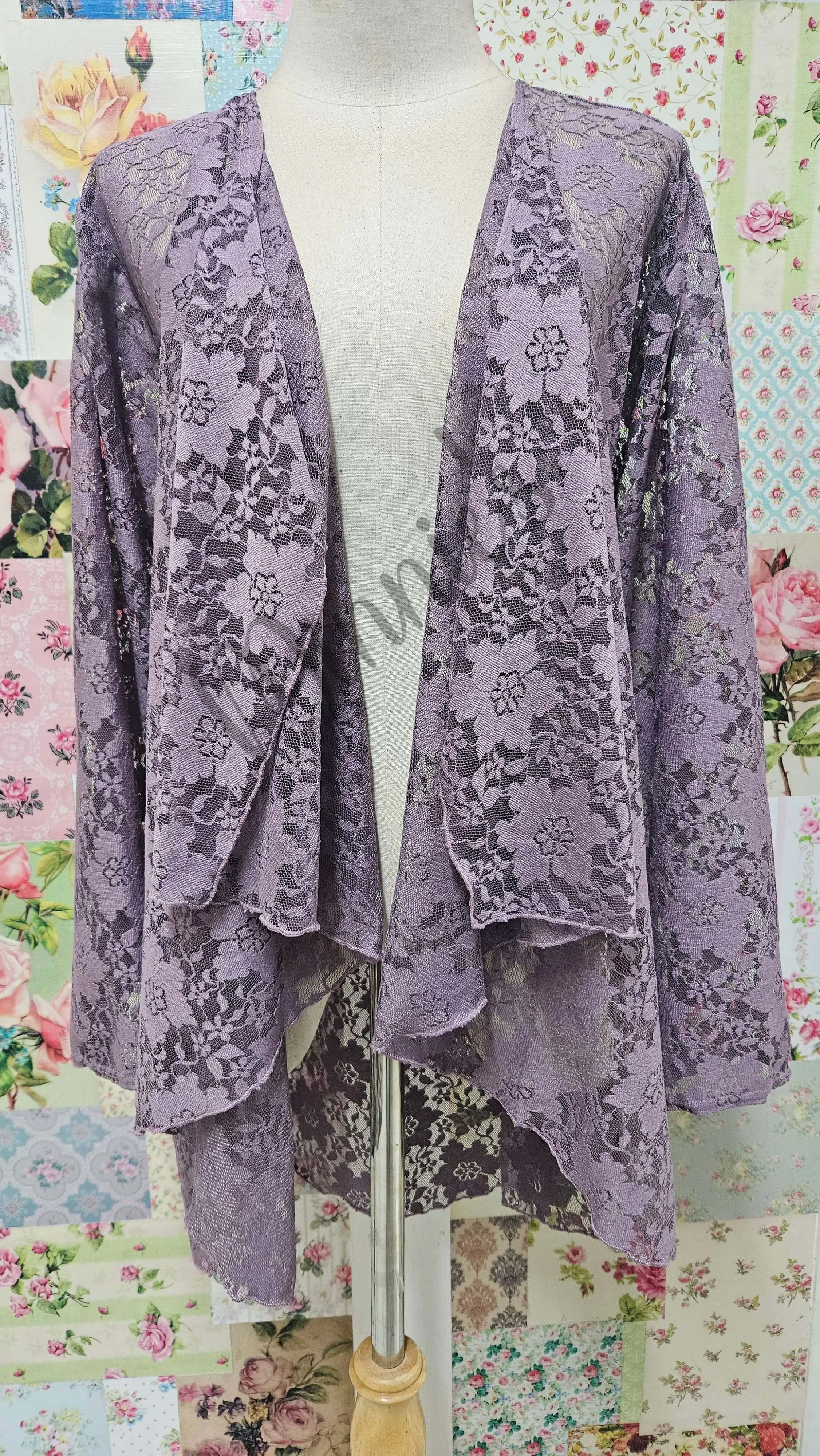 Mauve Lace Top LR0675