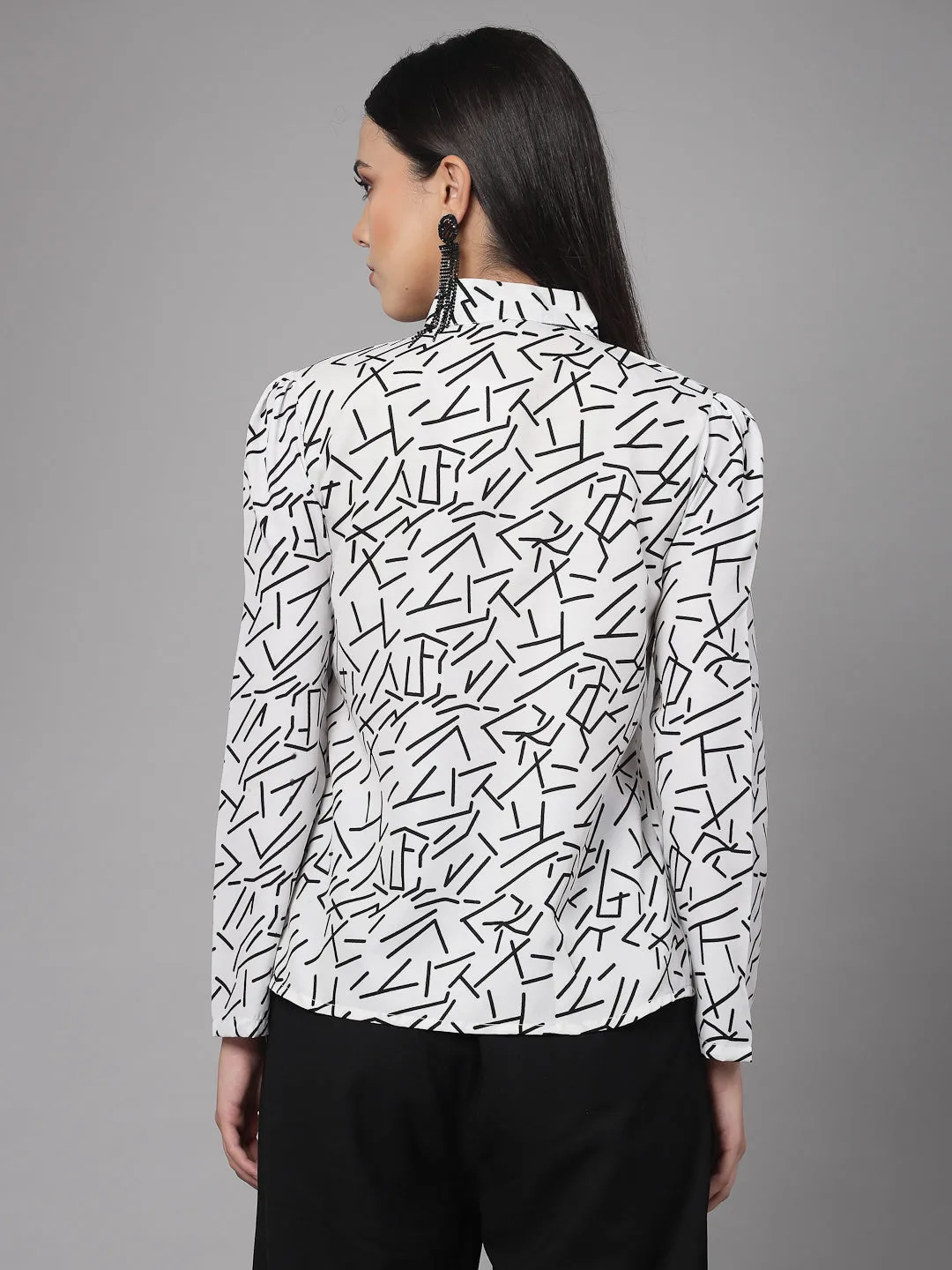 Style Quotient Women Black And White Abstract Print Polyester Smart Casual Top